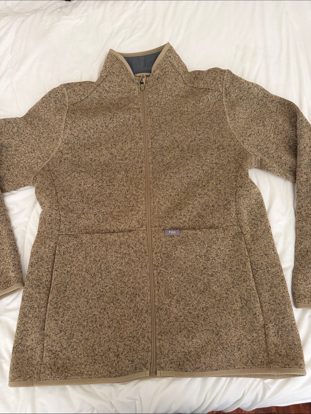 Figs Women's Taupe Sweater-Knit Zip Jacket